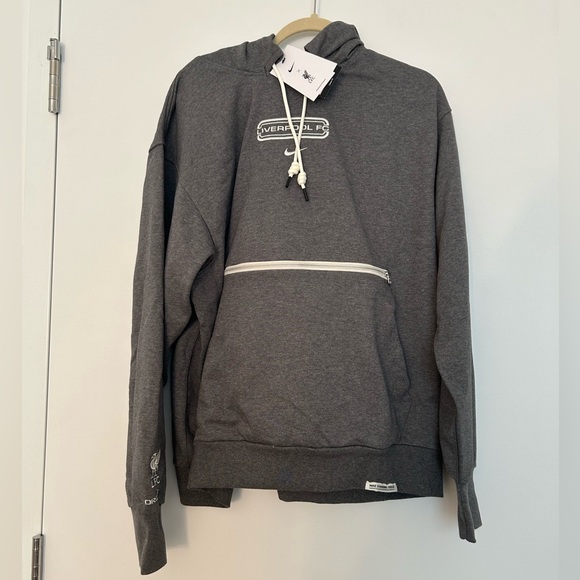 Liverpool Nike Standard Issue Performance Pullover Hoodie - Heather Charcoal - Picture 3 of 5